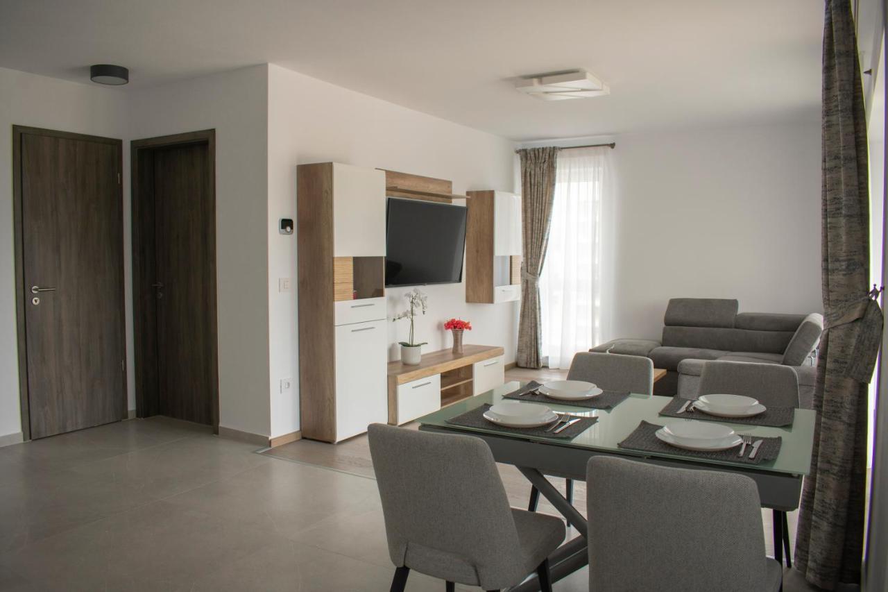 Apartamento Tampa View Kasper Braşov Exterior foto